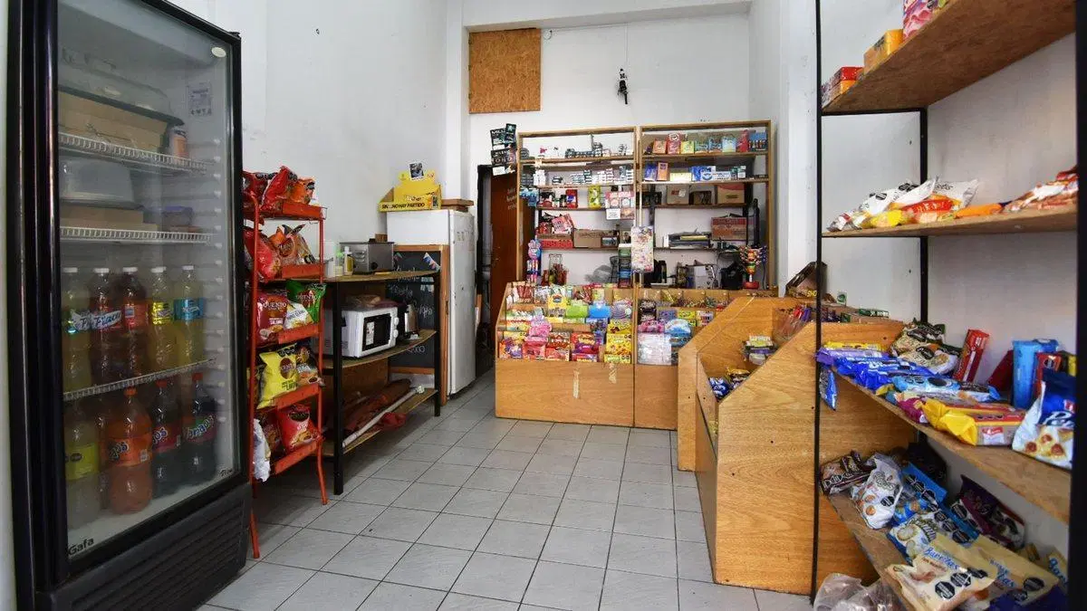 VENTA LOCAL (3) OFICINAS (3) en BLOCK MORON CENTRO 4