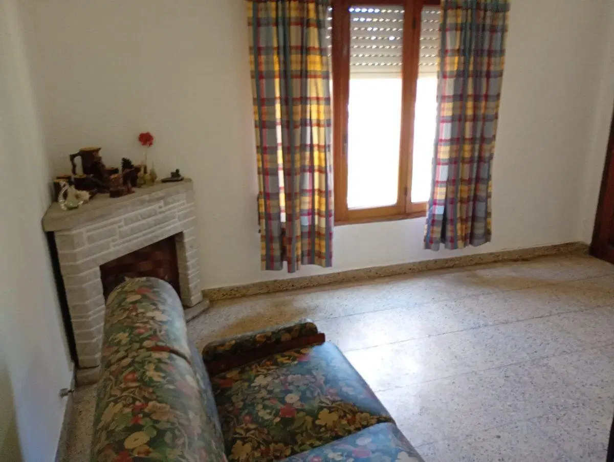 VENTA CASA 4 AMBIENTES EN MORON 5