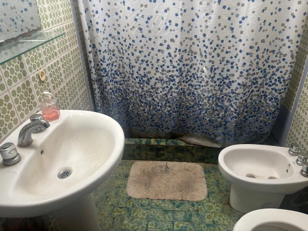 VENTA CASA 4 AMBIENTES  EN LIBERTAD MERLO 4