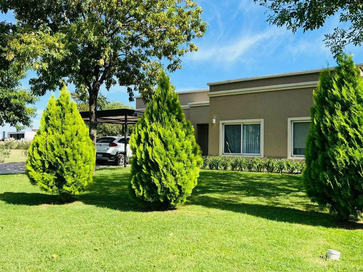 CASA EN VENTA PRADOS DEL OESTE  CON FINANCIAMIENTO 4