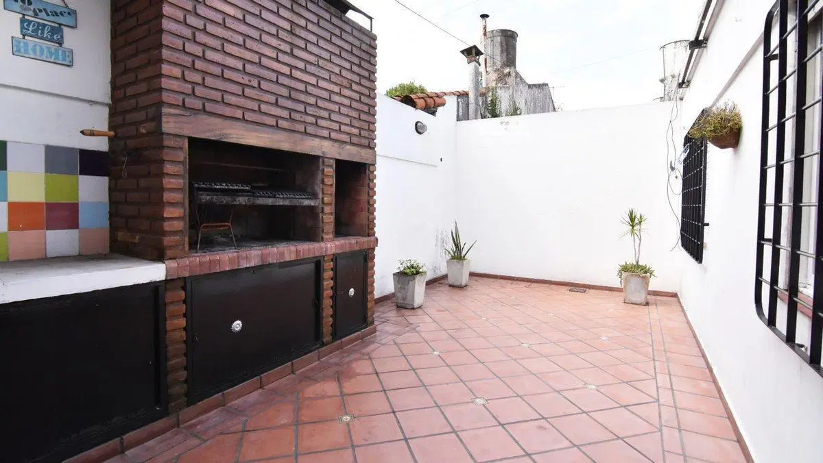VENTA PH 4 AMB ITUZAINGO FRENTE COCHERA PATIO 2