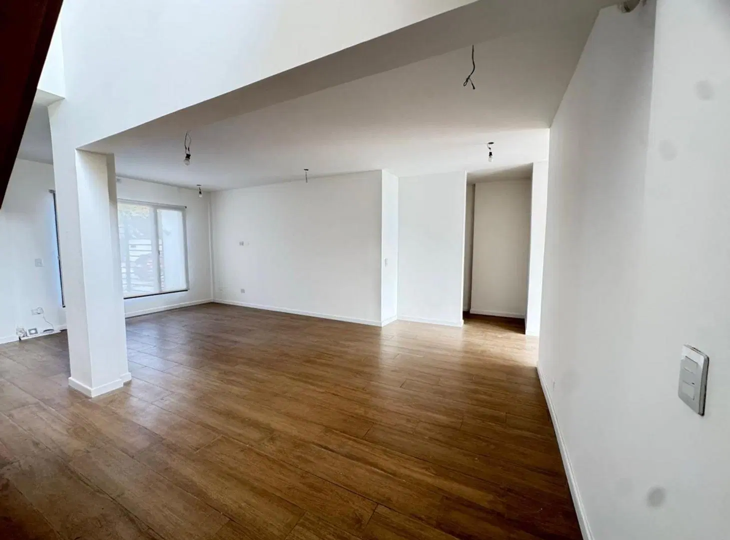 VENTA CASA 4 AMB PARQUE Y COCHERA - ITUZAINGÓ 3