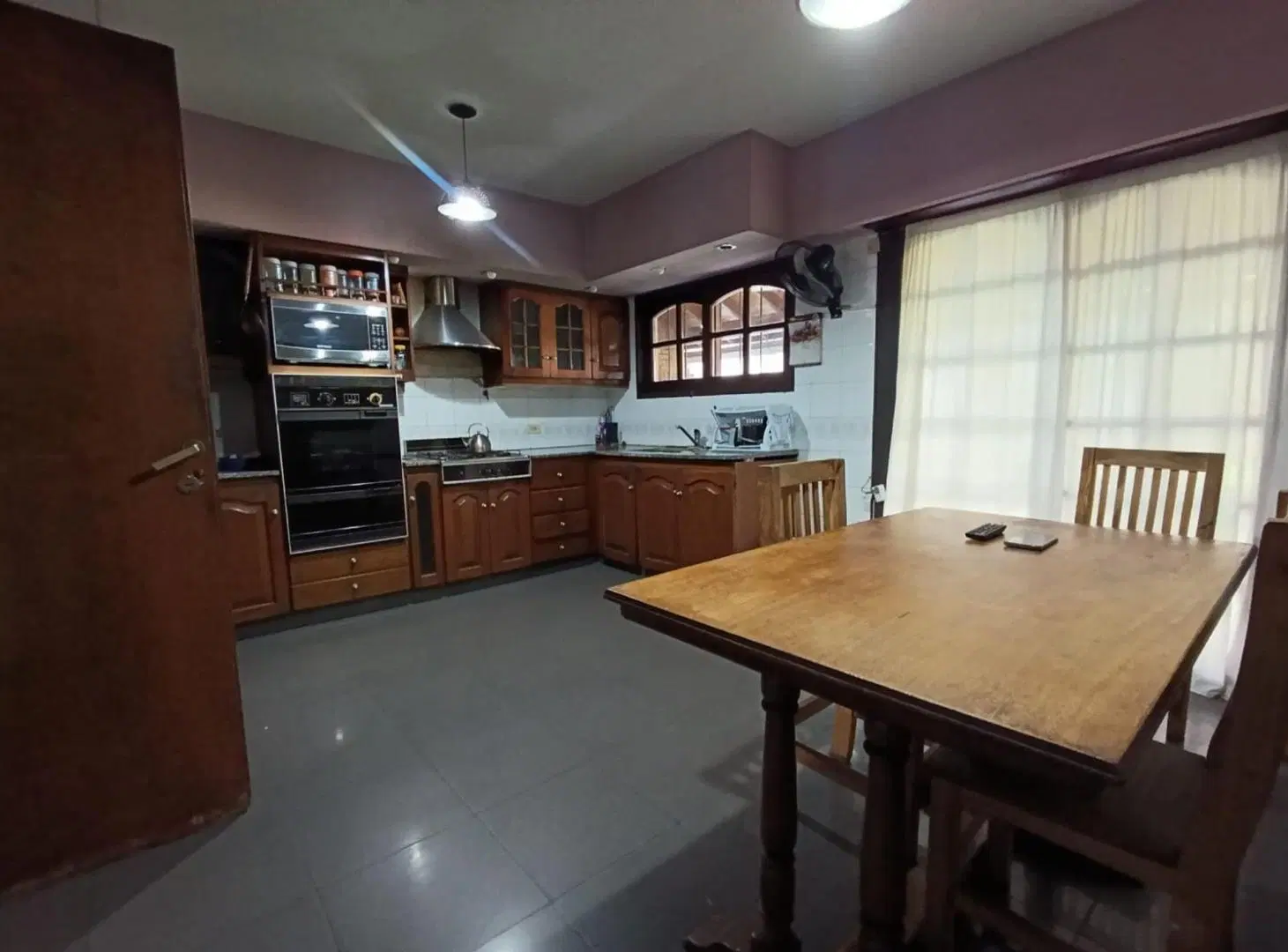 VENTA CASA 4 AMB. PARQUE Y COCHERA CASTELAR NORTE 3