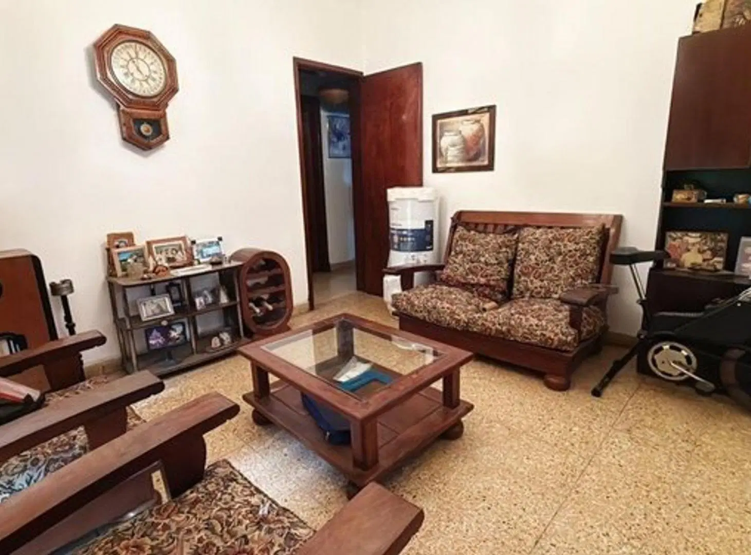 VENTA CASA 4 AMB. A RECICLAR -MARCOS PAZ 4