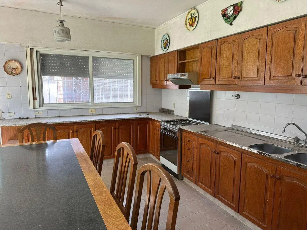 VENTA CASA QUINTA 4 AMB INVERSOR PILAR GRAN LOTE 8