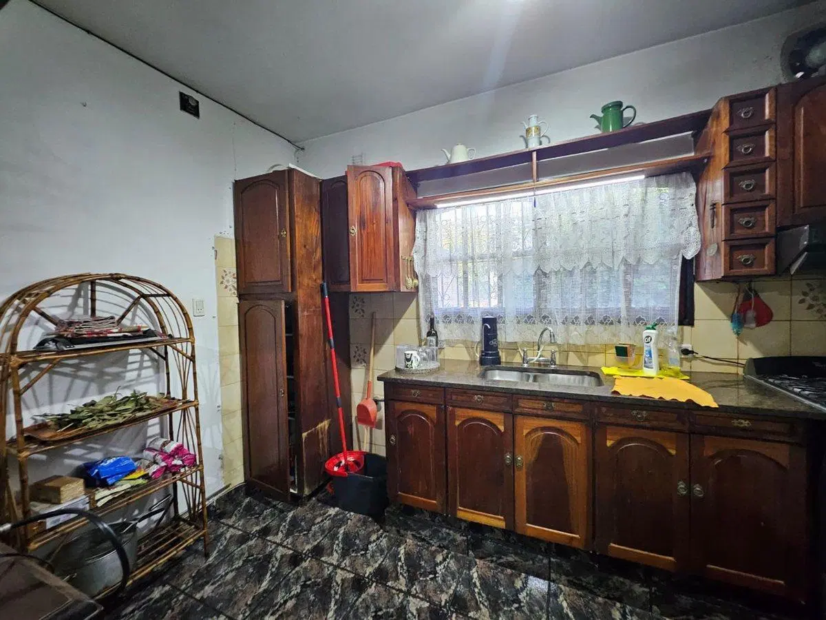 VENTA CASA 4 AMB - MORON- APTO CREDITO 3