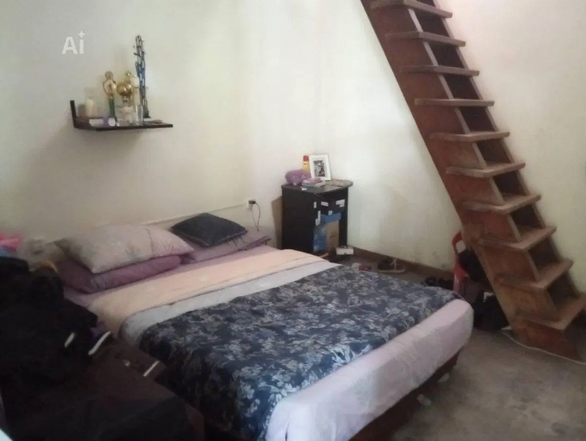 venta casa 4 amb + depto 3 amb castelar cerca Alem 5