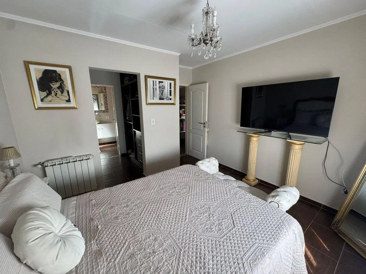 VENTA CASA 4AMB LELOIR ITUZAINGO PILETA APT CREDIT 2