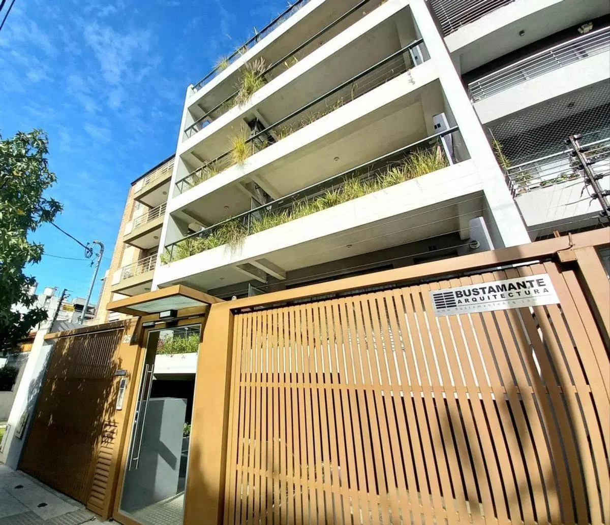 VENTA DEPTO MONOAMBIENTE - CASTELAR NORTE 8