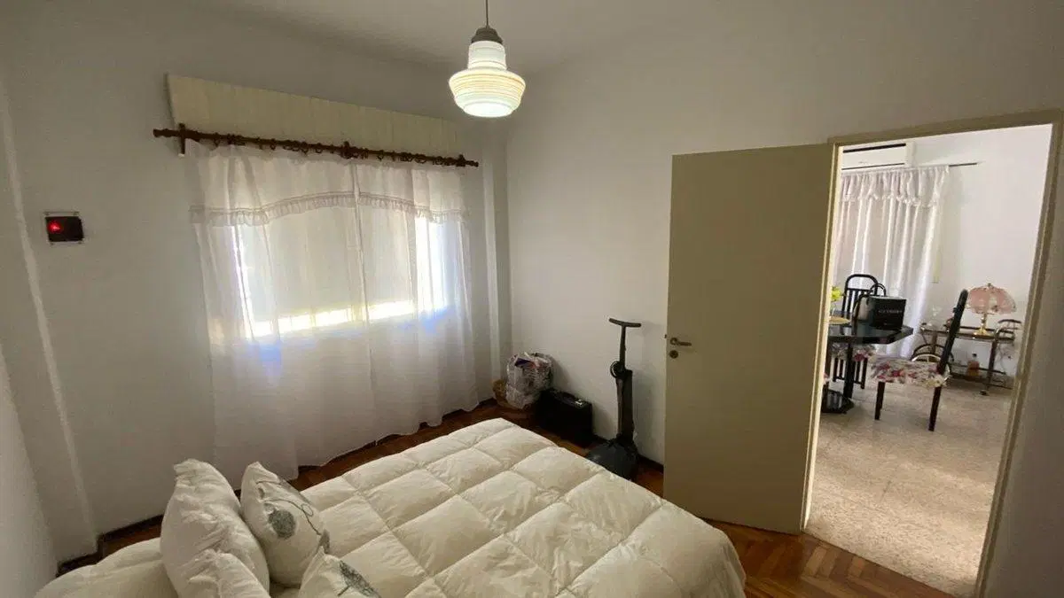 VENTA CASA 3 AMB PARQUE / COCH AP. CRED. -  MERLO 4