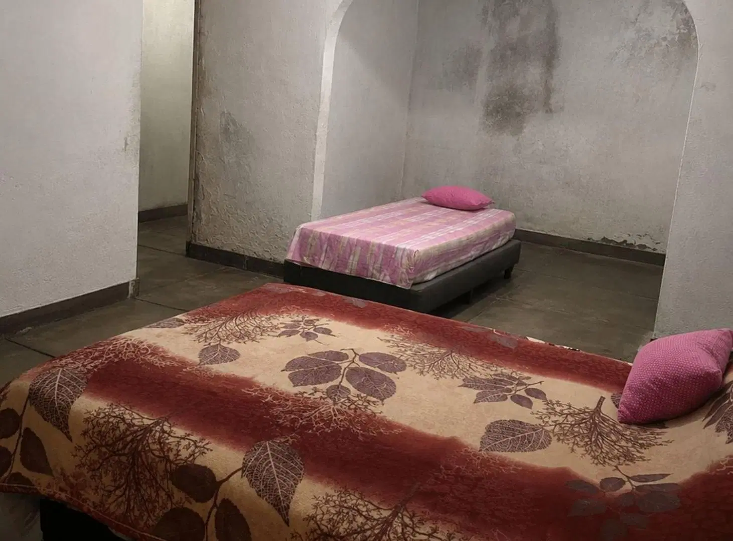 Casa 3 ambientes Lanus Oeste a reciclar 5