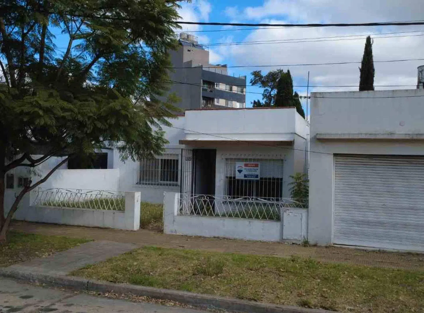 CASA VENTA 3 AMBIENTES MAS LOCAL EN EL PALOMAR 3