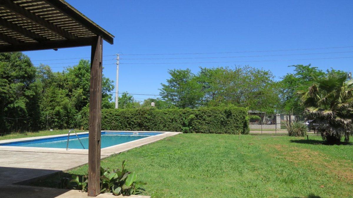Foto de QUINTA EN VENTA CON QUINCHO Y PISCINA EN LA REJA, imagen 3