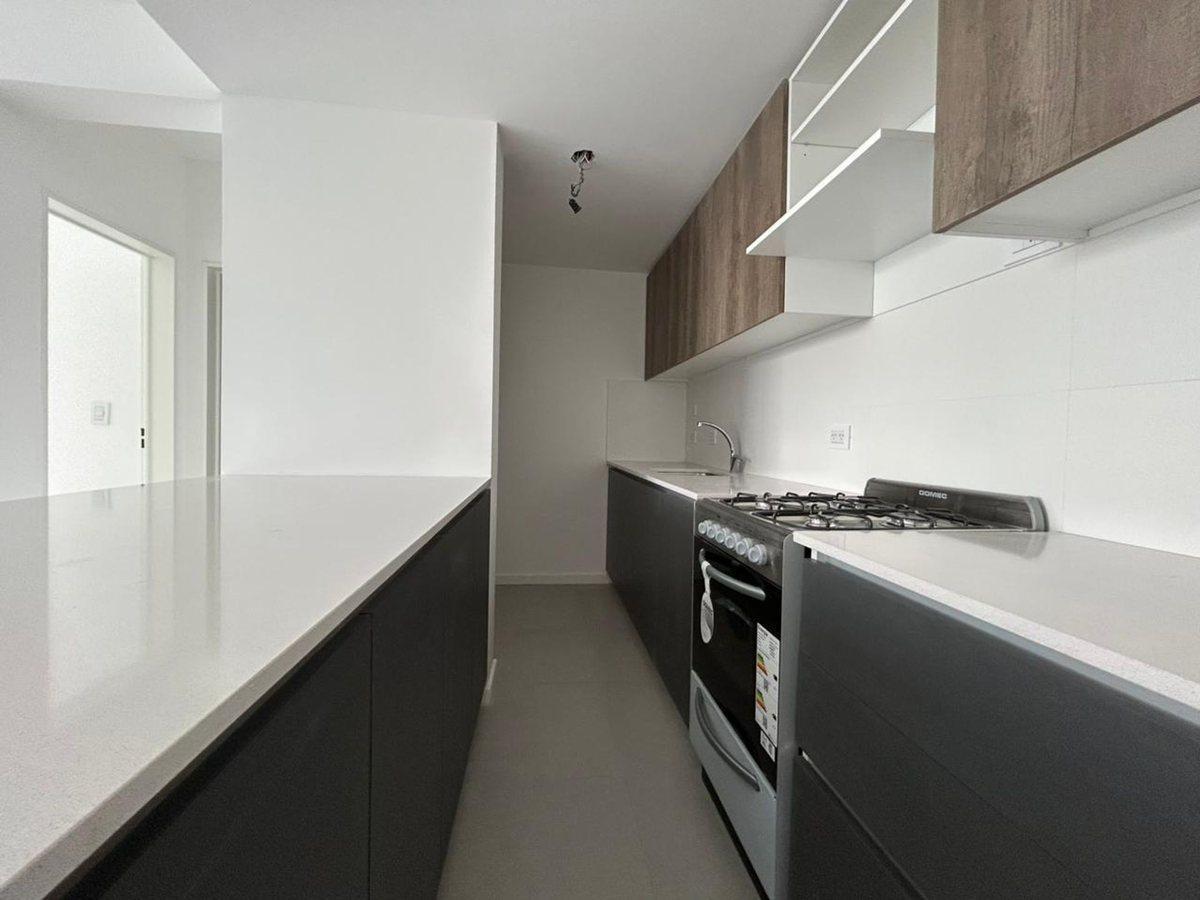 Foto de VENTA DEPTO 2 AMB C/ BALCÓN - SAN MARTIN, imagen 5