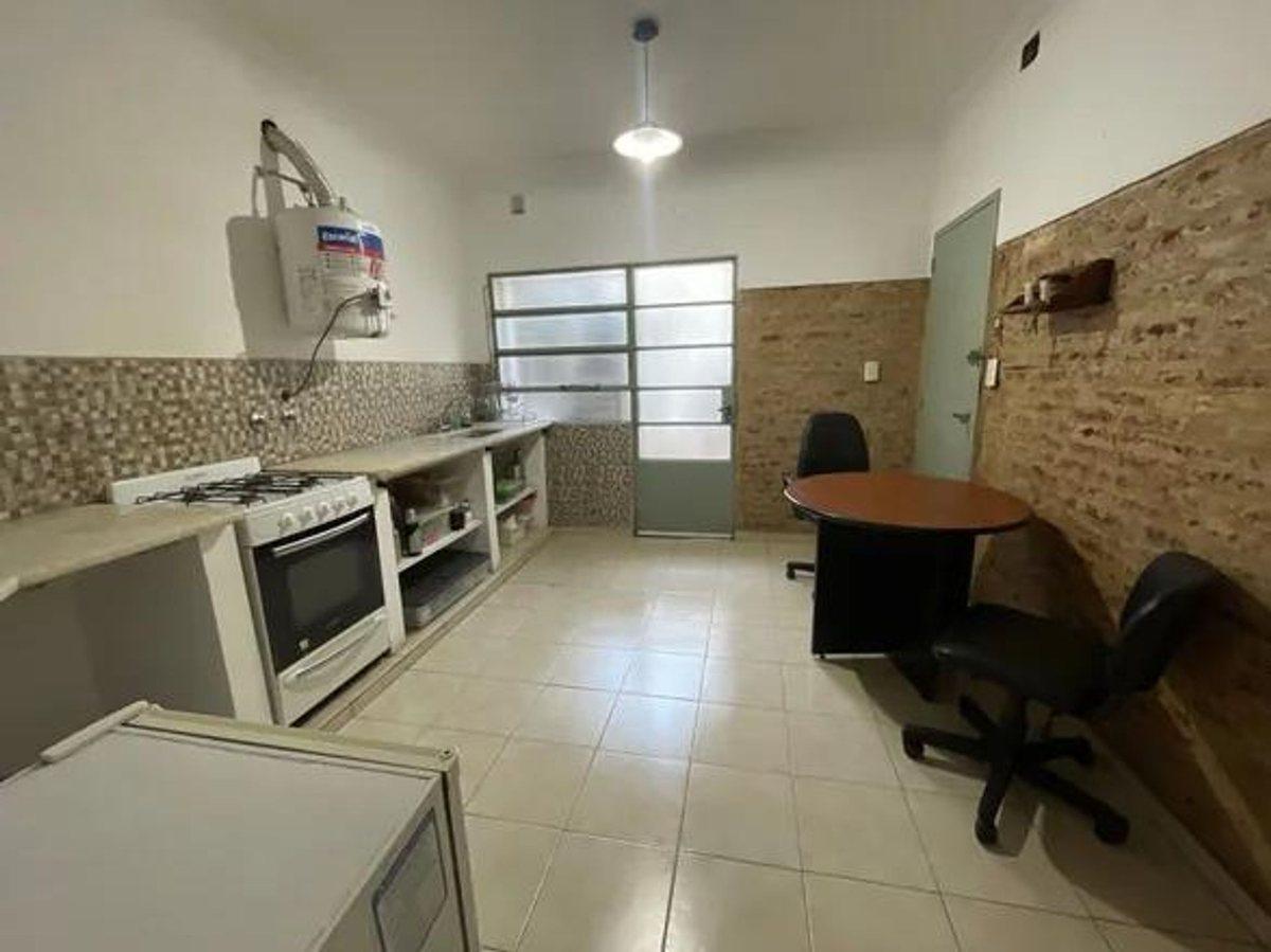 Foto de VENTA DPTO 7 AMB-MULTIPLES USOS-CASTELAR NORTE, imagen 2