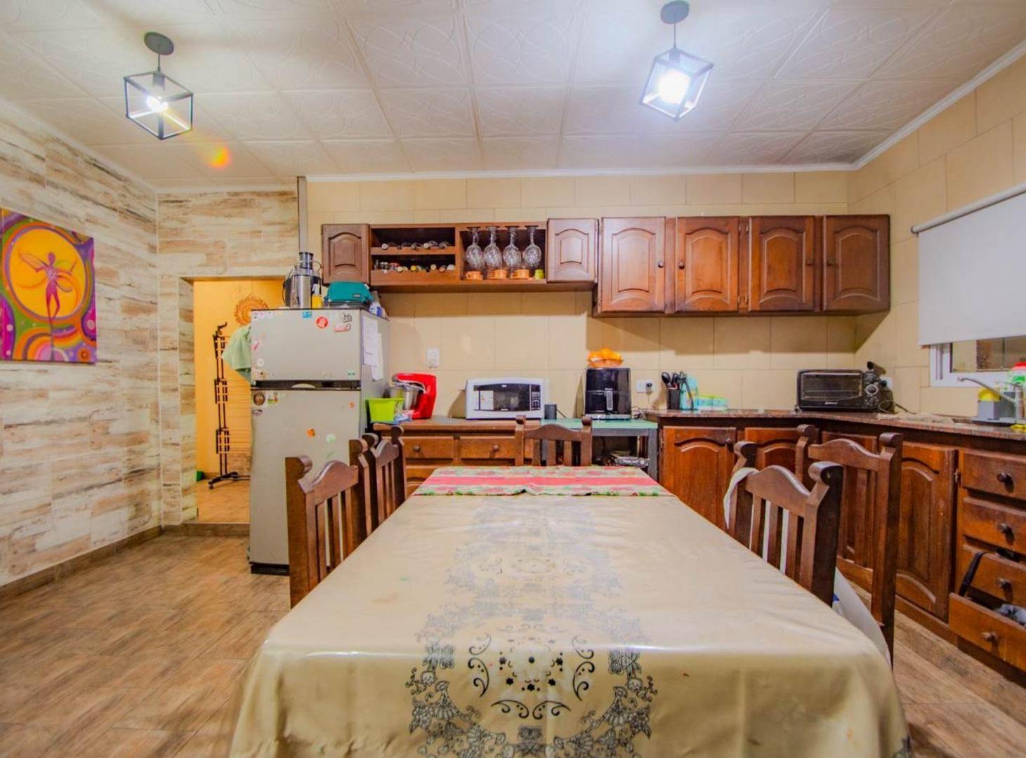 Foto de VENTA CASA 4 AMBIENTES PATIO Y PARRILLA. ITUZAINGO, imagen 1