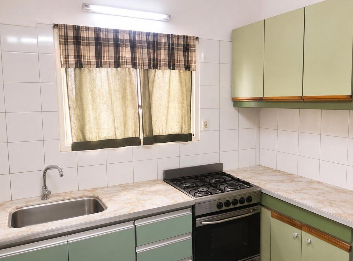 Foto de VENTA CASA 3 AMBIENTES MORON, imagen 5