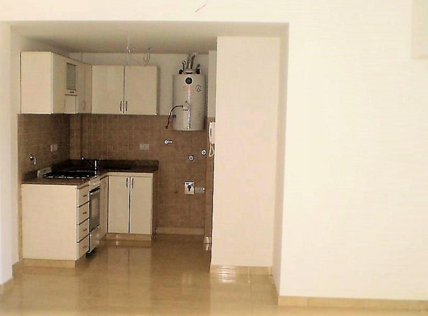 Foto de Alquiler departamento 2 ambientes Villa Luzuriaga, imagen 3