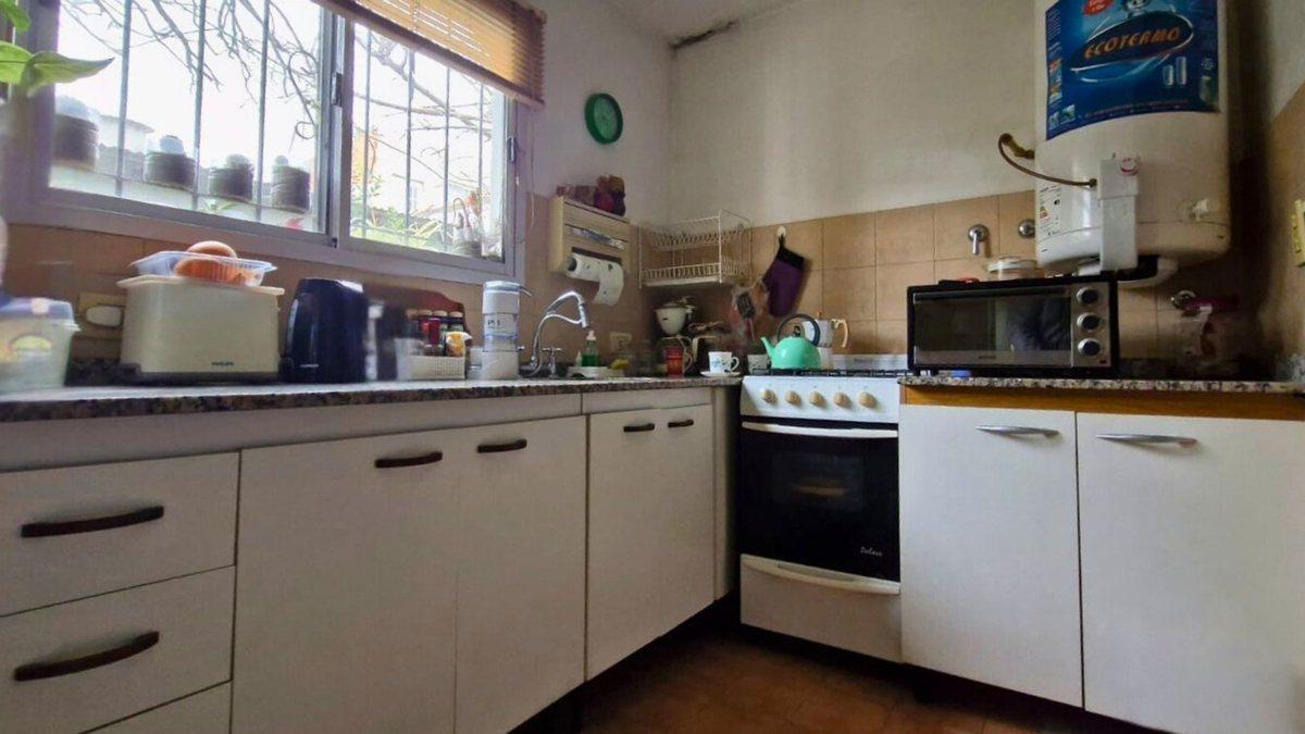 Foto de VENTA CASA 5 AMBIANTES MORON APTO CREDITO, imagen 4