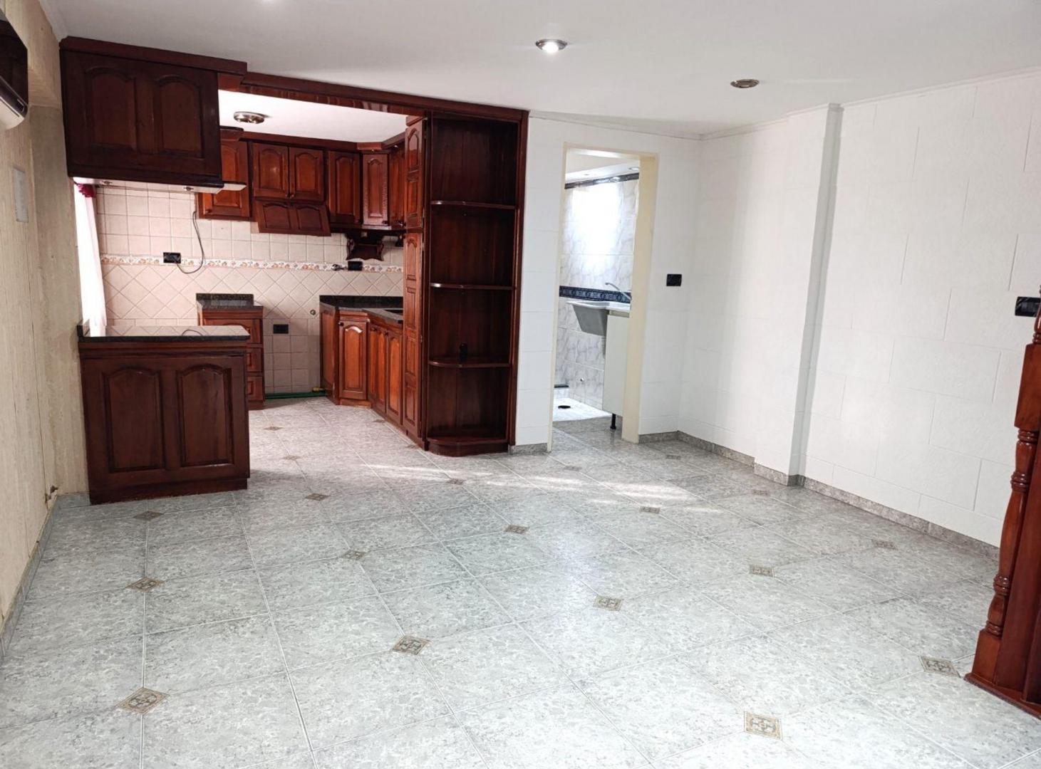 Foto de PH en venta de 3 ambientes en Moreno, imagen 4