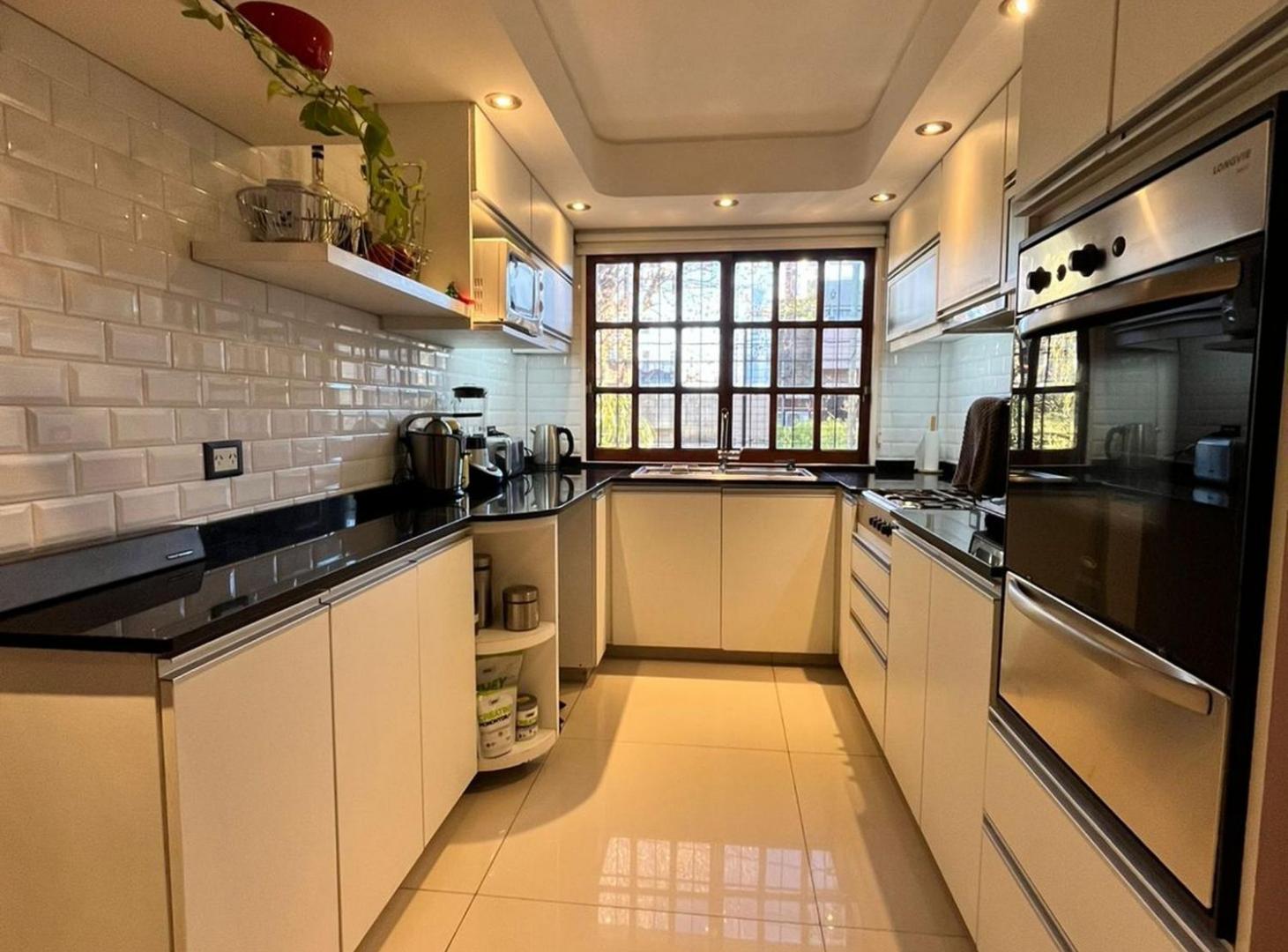 Foto de VENTA CASA MULTIFAMILIAR VILLA LURO, imagen 2