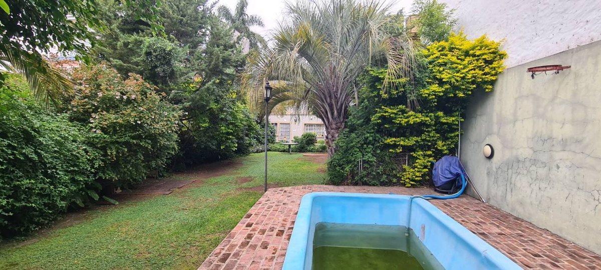 Foto de VENTA CASA 5 AMB PISCINA VILLA LUZURIAGA PERMUTA, imagen 3