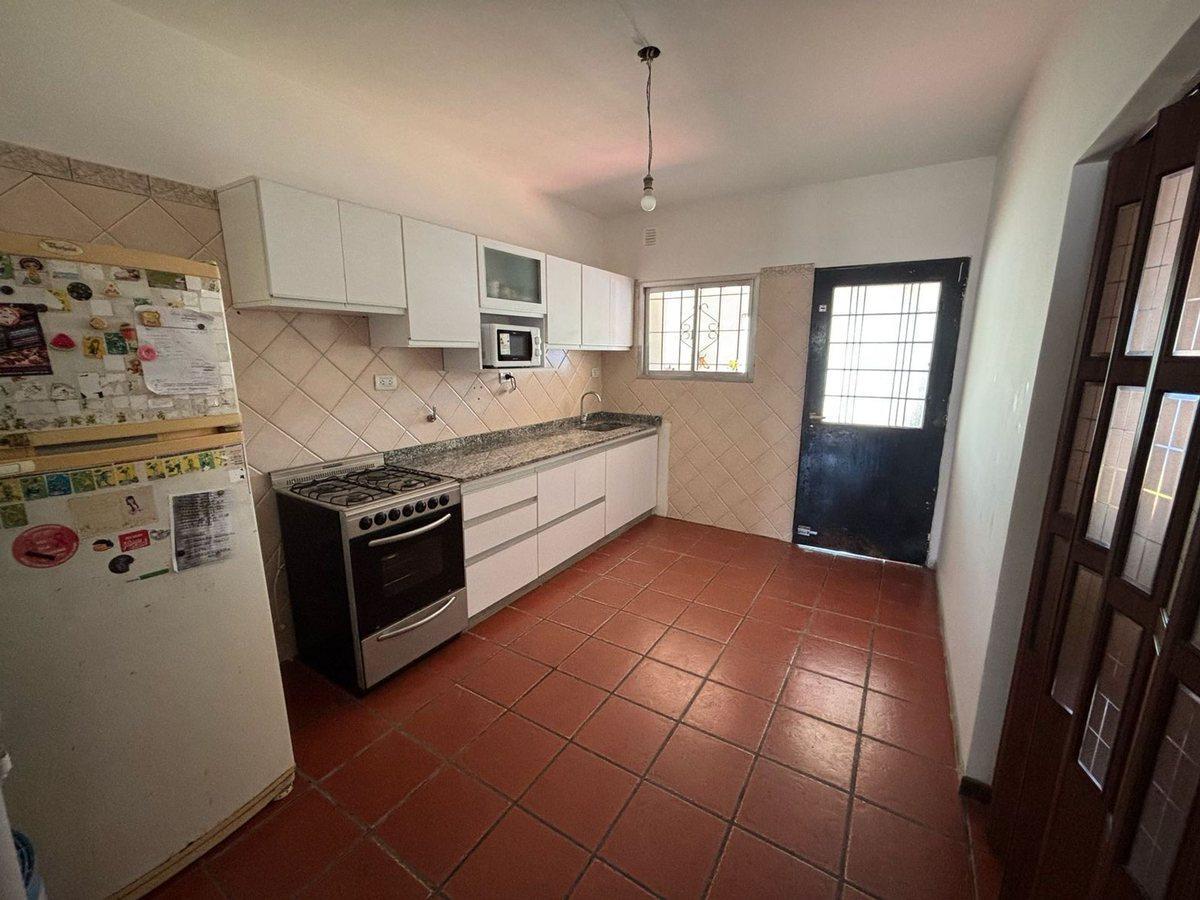 Foto de VENTA CASA 3 AMBIENTES MERLO APTO CREDITO PERMUTAS, imagen 5