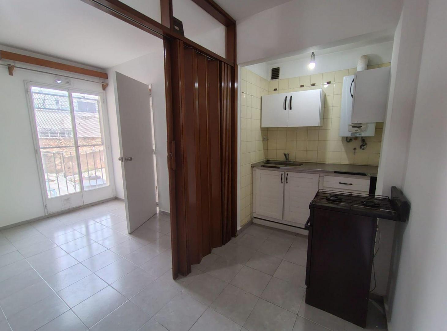 Foto de ALQUILER DEPARTAMENTO 2 AMBIENTES CENTRO MORON, imagen 1