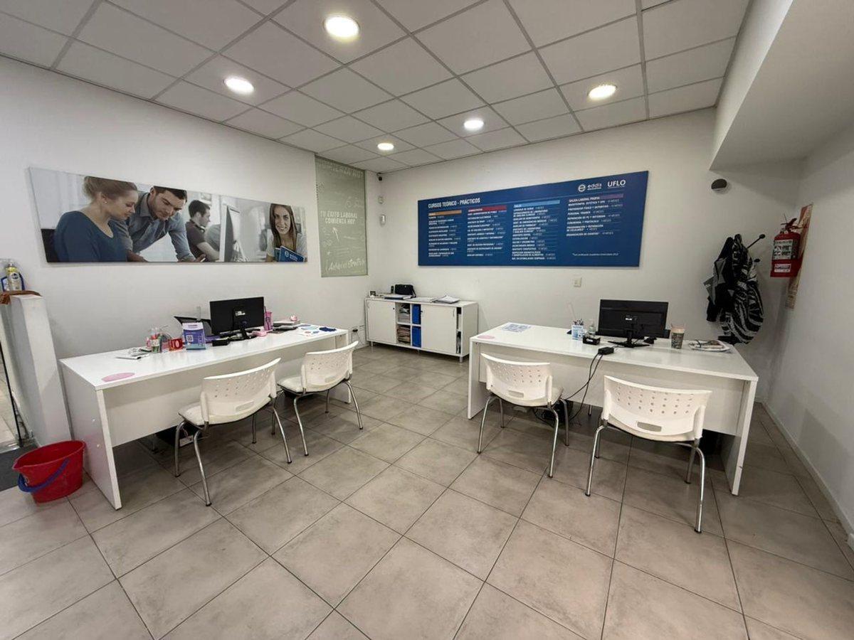 Foto de LOCAL CON SÓTANO EN VENTA EN MORÓN CENTRO, imagen 1
