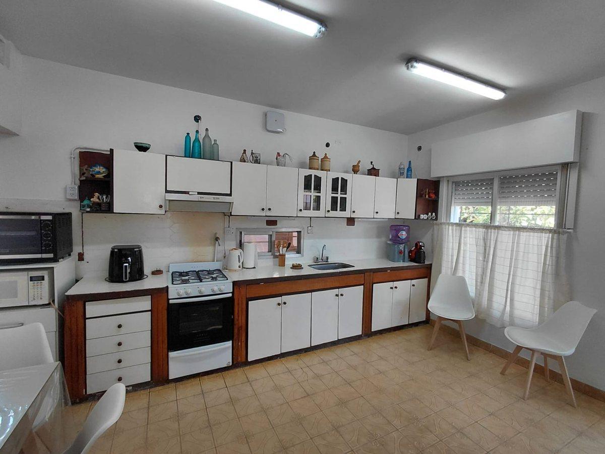 Foto de CASA 4 AMBIENTES, GARAGE MERLO NORTE, imagen 3