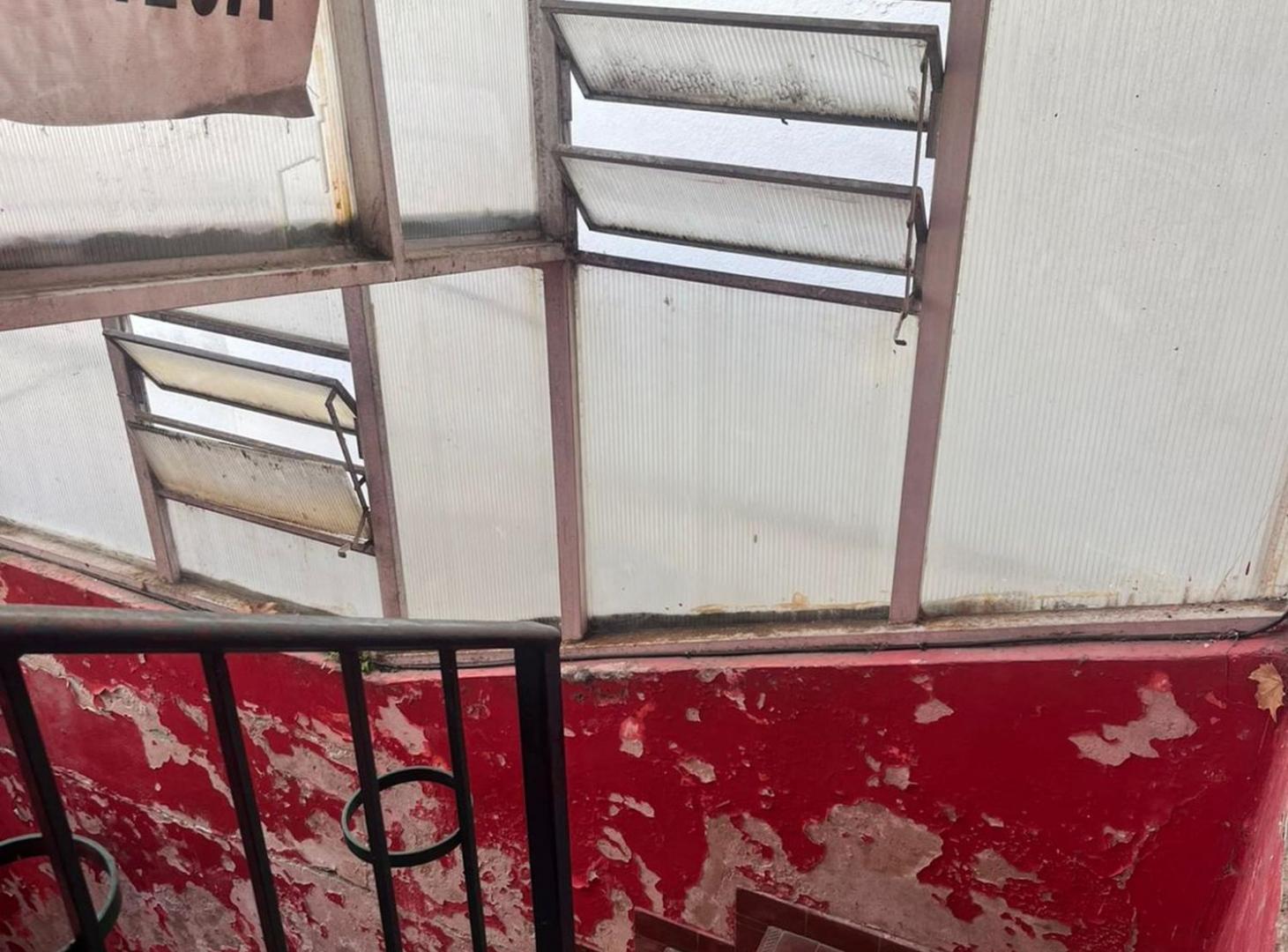 Foto de VENTA PH 3 AMB A REFACCIONAR VILLA SANTA RITA, imagen 3