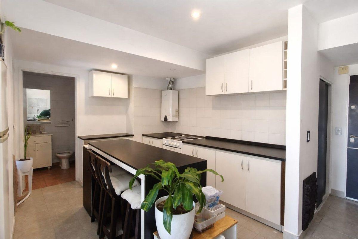 Foto de VENTA DEPARTAMENTO 2 AMBIENTES LA BOCA PERMUTA, imagen 1