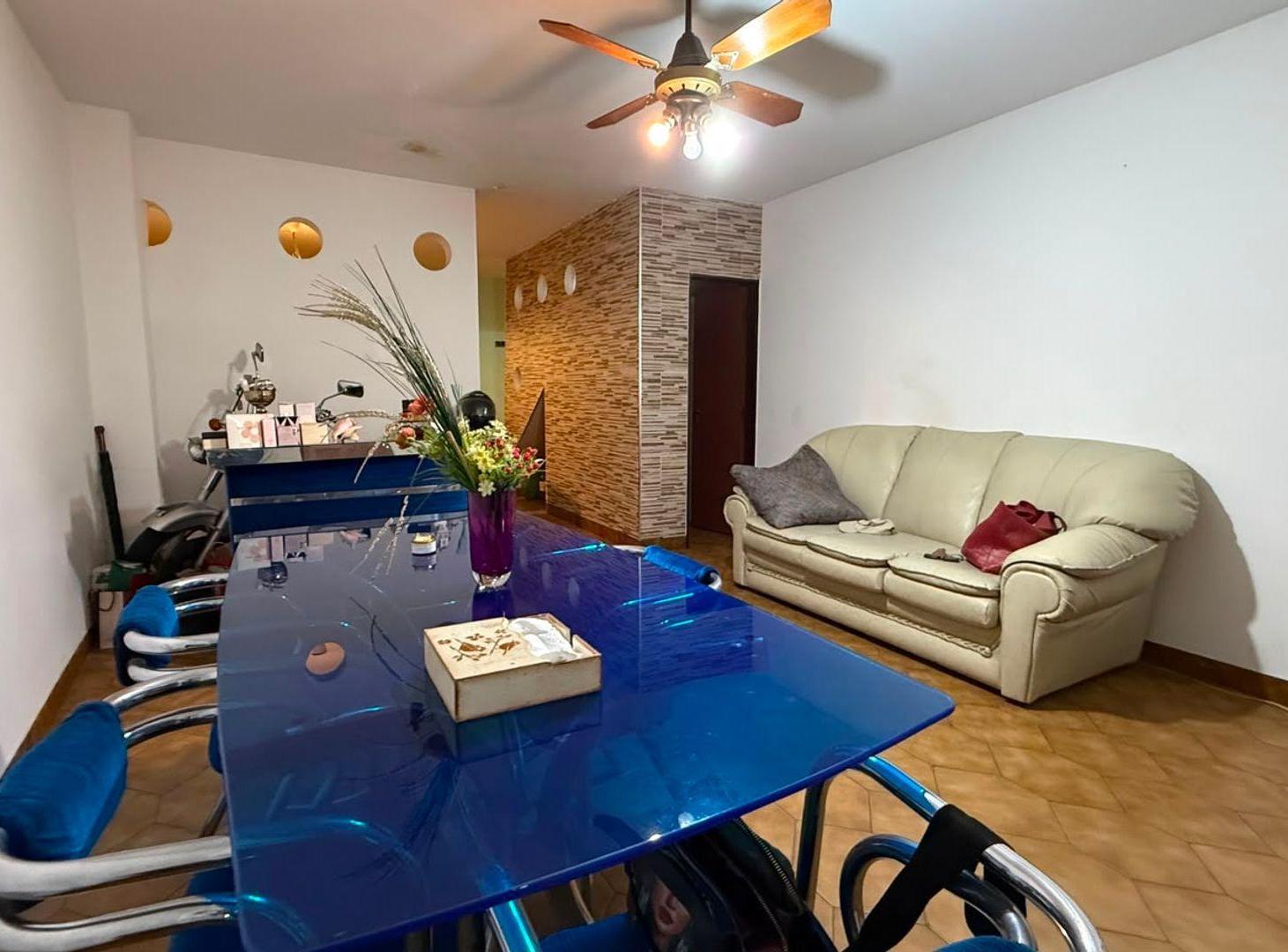 Foto de VENTA PH 3 AMB. C/ PATIO - CASTELAR, imagen 4