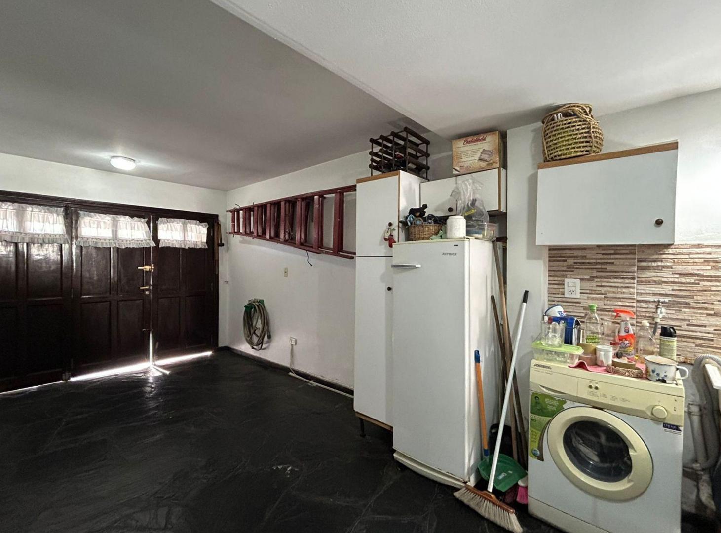 Foto de VENTA CASA 4 AMB. C/PARQUE PILETA -COCH ITUZAINGO, imagen 5