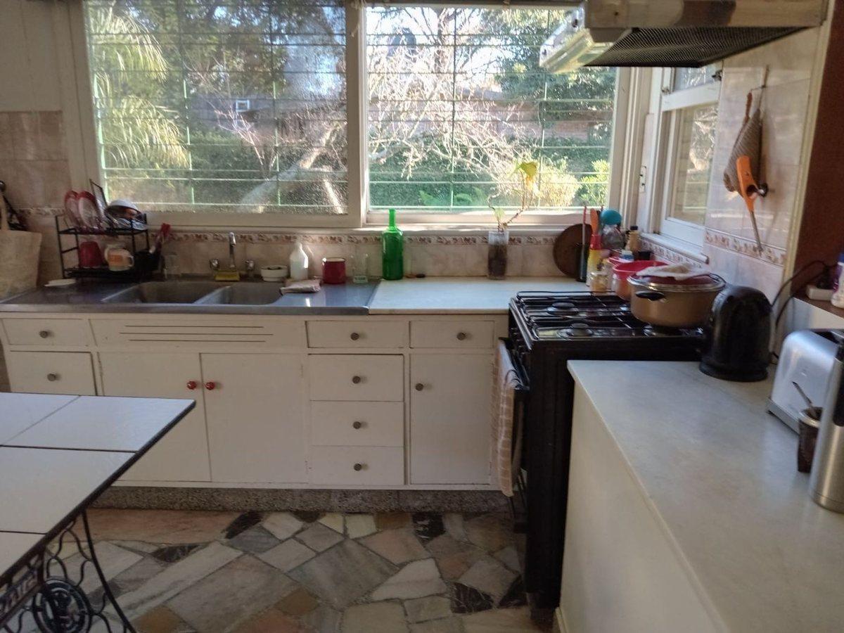 Foto de VENTA CASA 3 AMB. JARDIN Y PILETA - RANELAGH ESTE, imagen 3