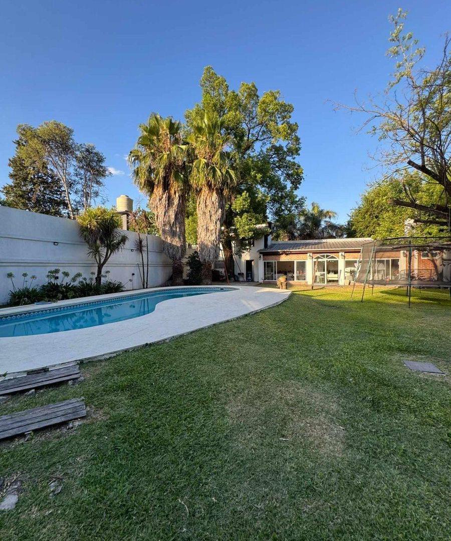 Foto de VENTA CASA 5 AMBIENTES ITUZAINGO, imagen 1
