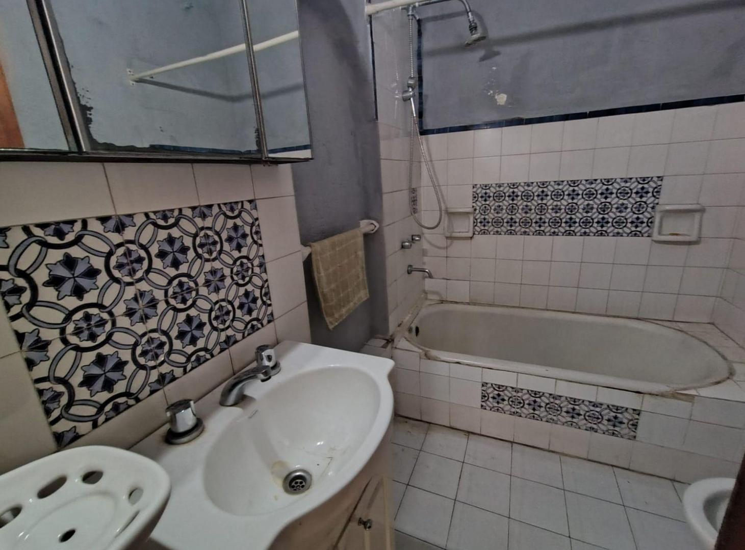 Foto de VENTA PH 3 AMBIENTES CON PATIO ITUZAINGO SUR, imagen 5