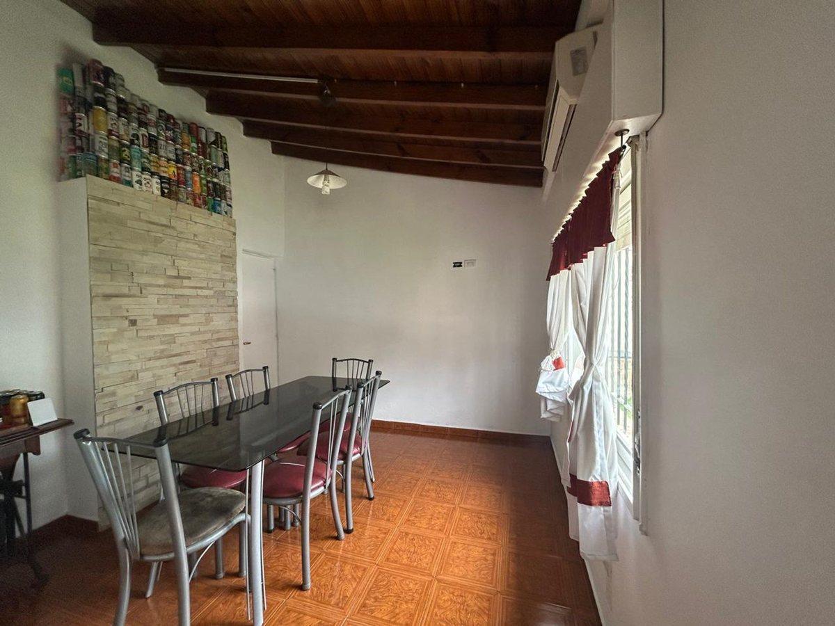 Foto de Venta Casa 4 Dormitorios Castelar Norte, imagen 5