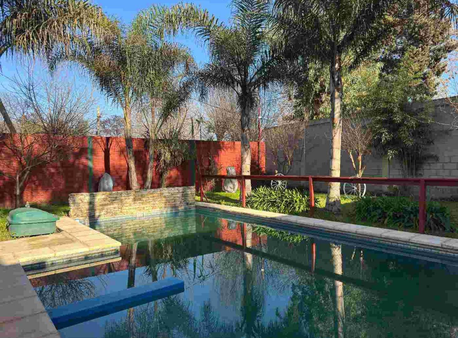 Foto de VENTA QUINTA PILETA Y QUINCHO /VIRREY DEL PINO, imagen 4