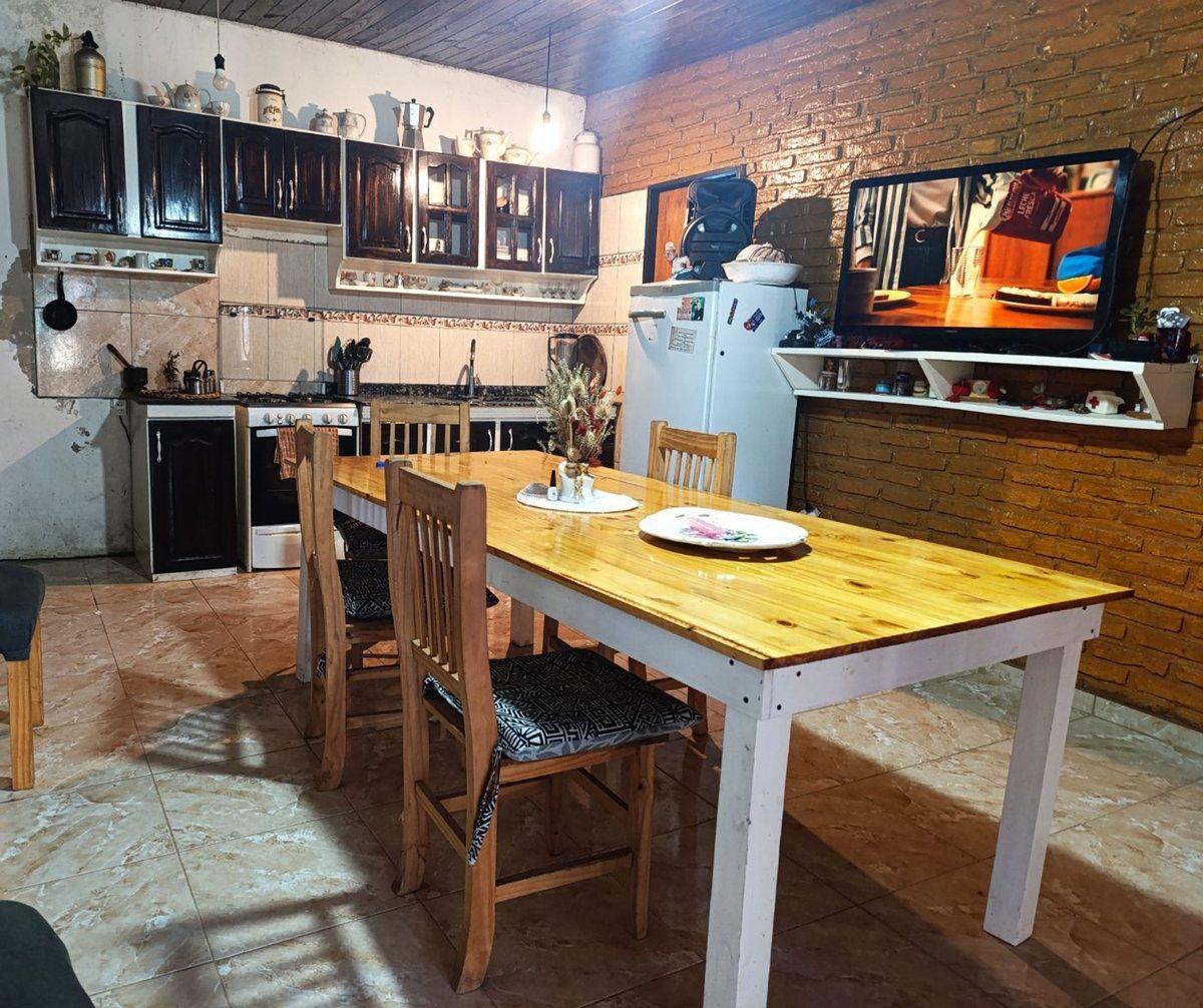 Foto de CASA en VENTA DE 4 AMBIENTES con patio en MORON, imagen 2