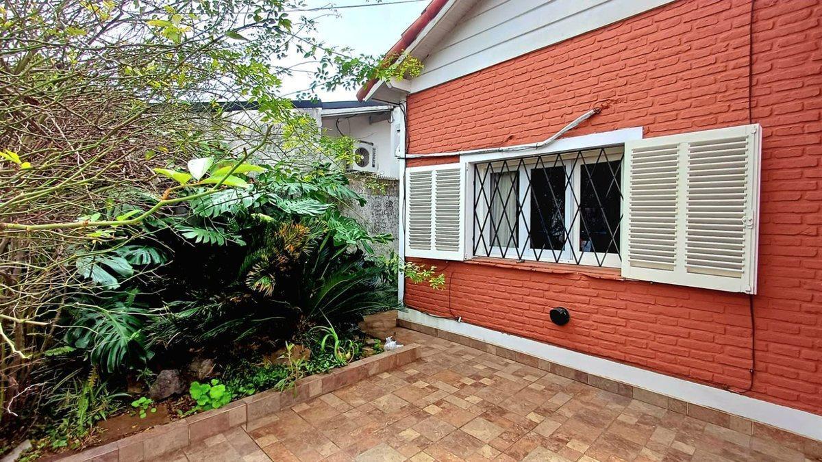 Foto de VENTA CHALET 3AMBIENTE CASTELAR AP.CREDITO PERMUTA, imagen 5