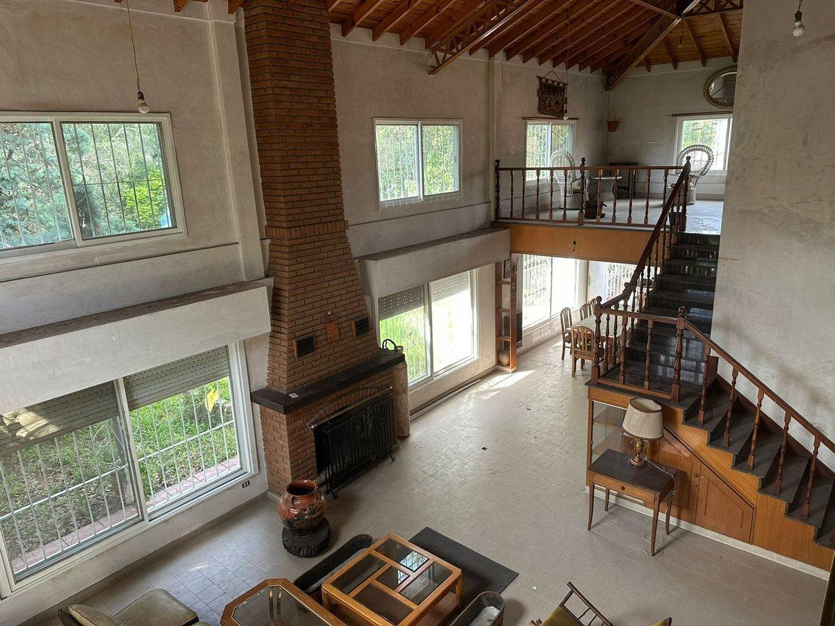 Foto de VENTA CASA QUINTA 4 AMB INVERSOR PILAR GRAN LOTE, imagen 3