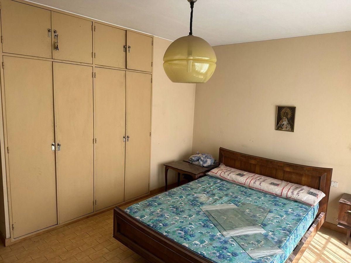 Foto de VENTA CASA QUINTA 4 AMB INVERSOR PILAR GRAN LOTE, imagen 4