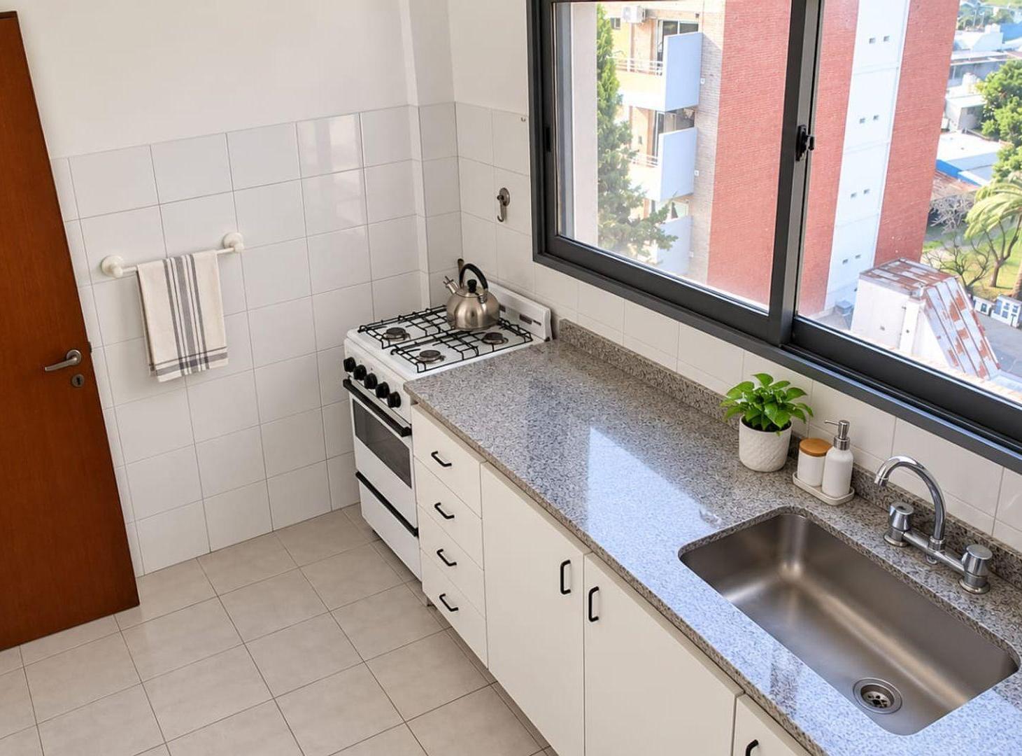 Foto de ALQUILER-MONOAMBIENTE COCINA INDEPENDIENTE Y BALC, imagen 3