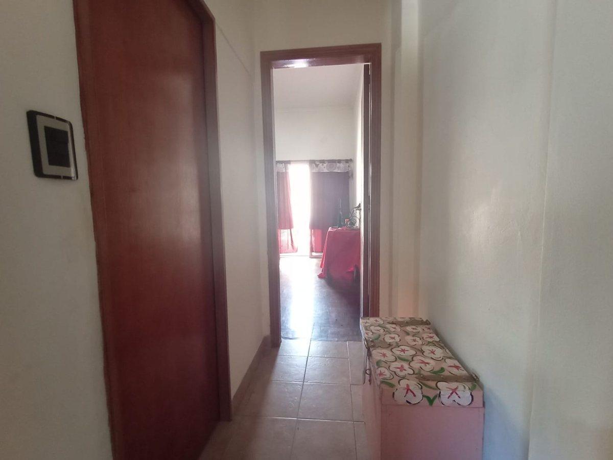 Foto de PH VENTA 2 AMBIENTES CON PATIO CASTELAR SUR, imagen 4