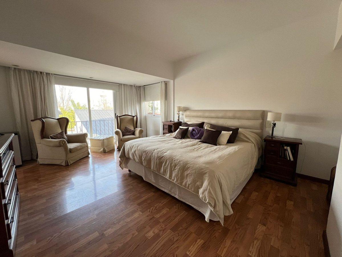 Foto de VENTA CASA 6 AMBIENTES 600 m2- CASTELAR NORTE, imagen 2