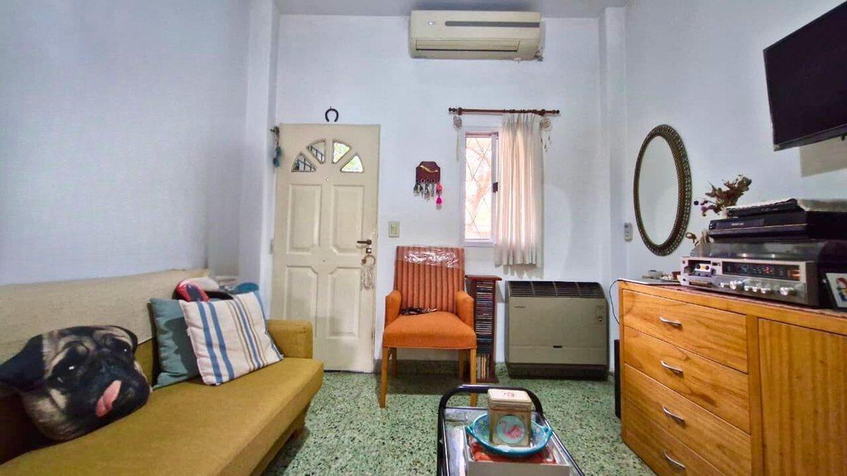 Foto de VENTA CASA 5 AMBIANTES MORON APTO CREDITO, imagen 2