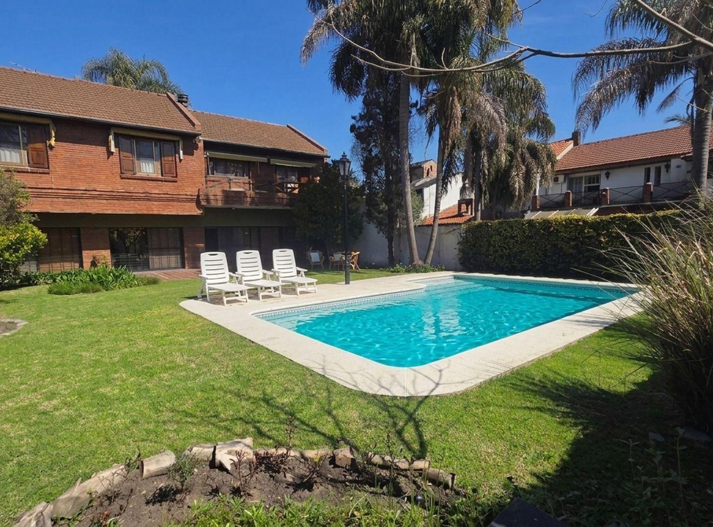 Foto de Venta casa 4 ambientes ap credito Castelar, imagen 3