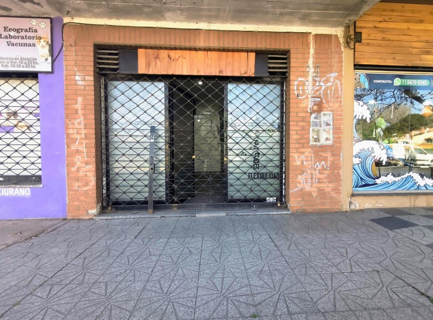 GRAN OPORTUNIDAD: LOCAL COMERCIAL EN PADUA