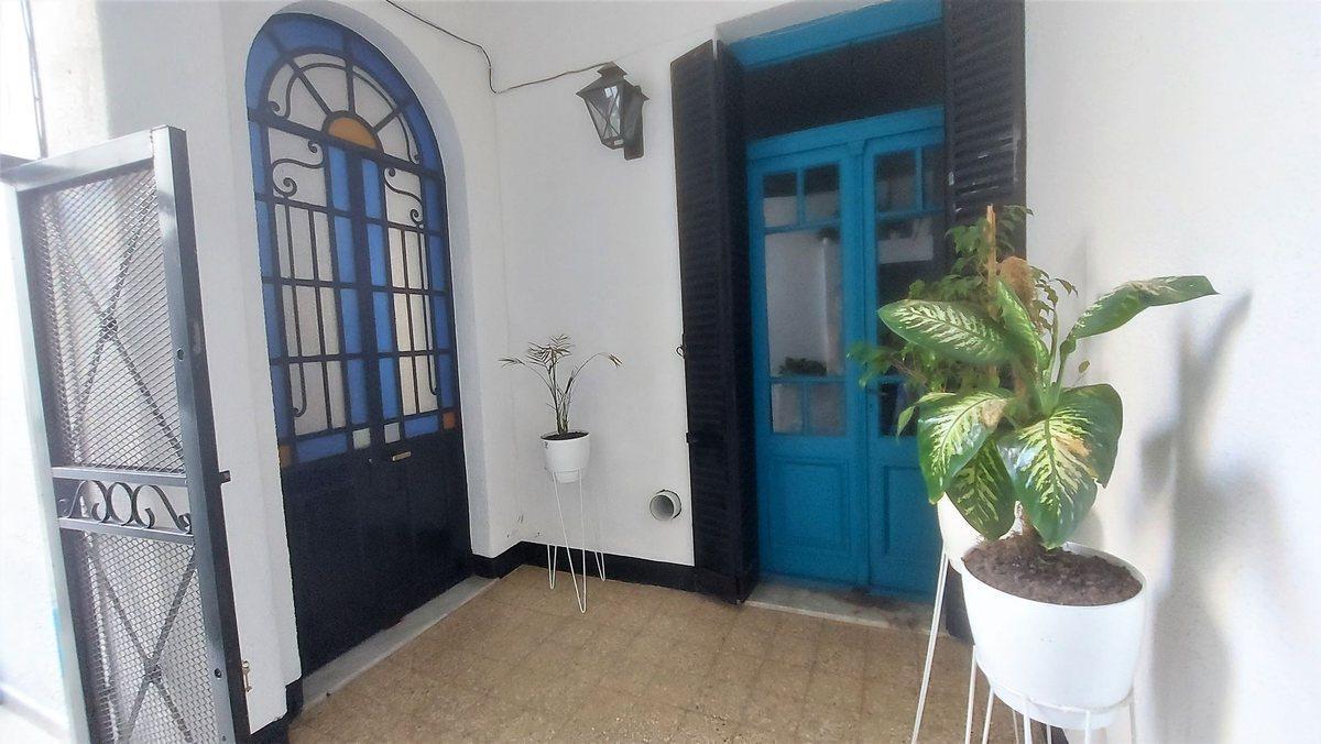 Foto de VENTA CASA 3 AMBIENTES LANÚS CENTRO PERMUTA, imagen 4